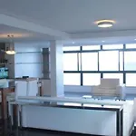 Belo Apartamento De Cobertura De Frente Para O Mar