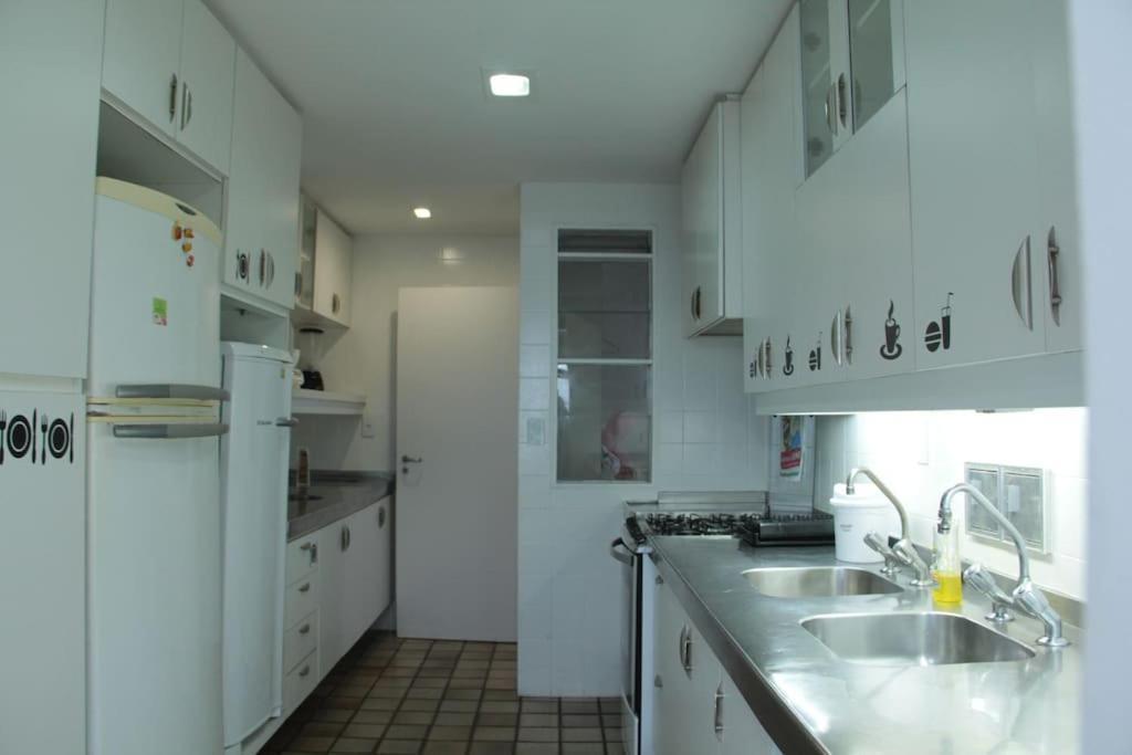 Belo De Cobertura De Frente O Mar Apartamento