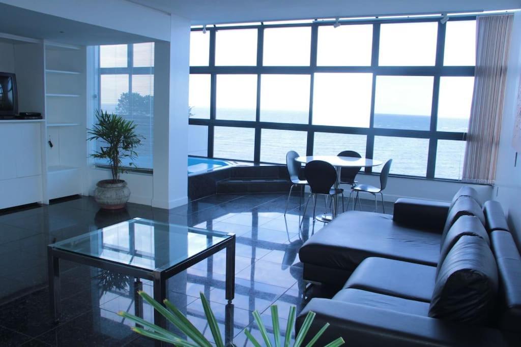 Apartamento Belo De Cobertura De Frente O Mar Maceió